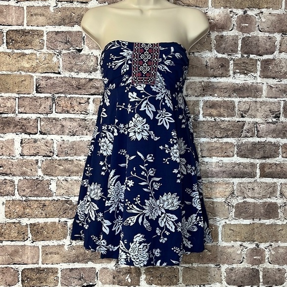 ABERCROMBIE & Fitch Dress - Picture 5 of 5
